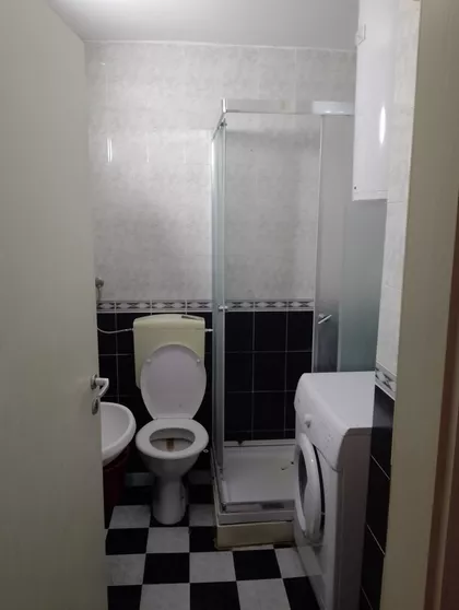 Narodnih Heroja 30 | 4zida.rs