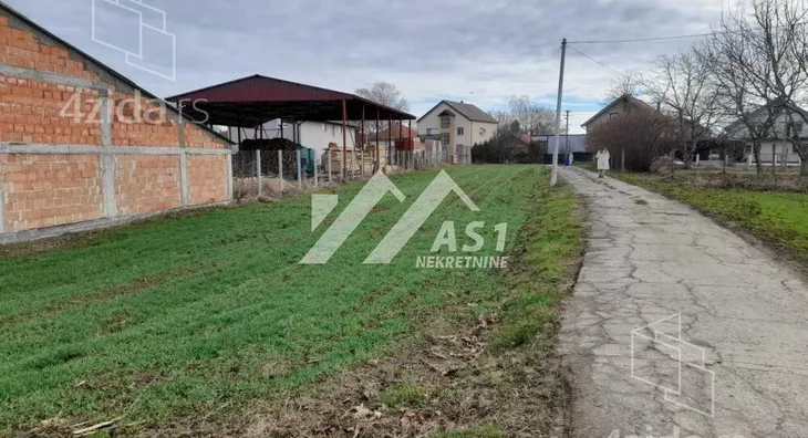 Građevinsko zemljište | 4zida