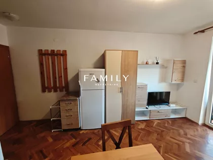 Hadži Ruvimova | 4zida.rs