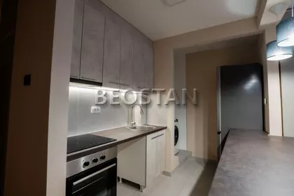 Pariske Komune | 4zida.rs