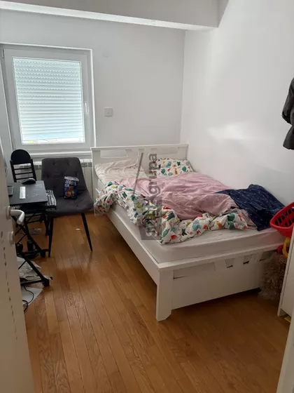 Strumička | 4zida.rs