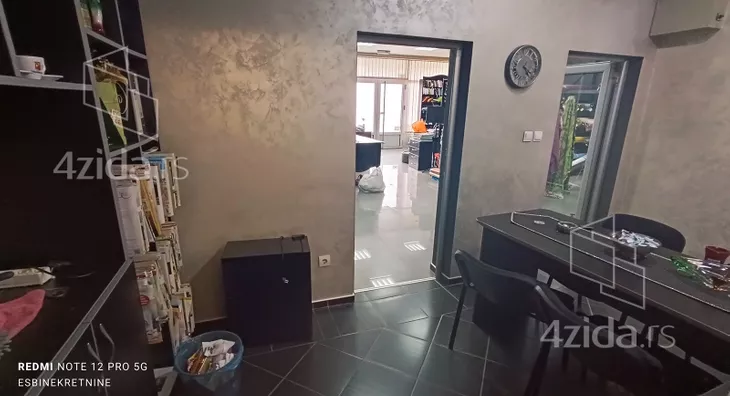 Poslovni prostor | 4zida