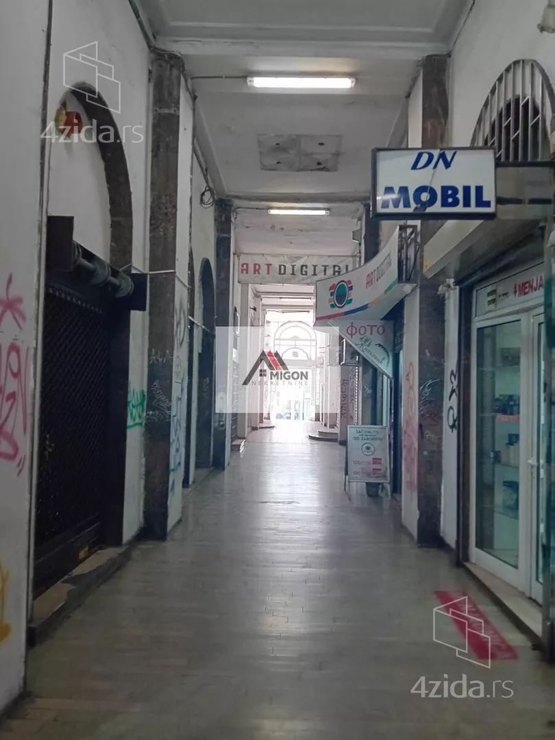 Troiposoban stan | 4zida