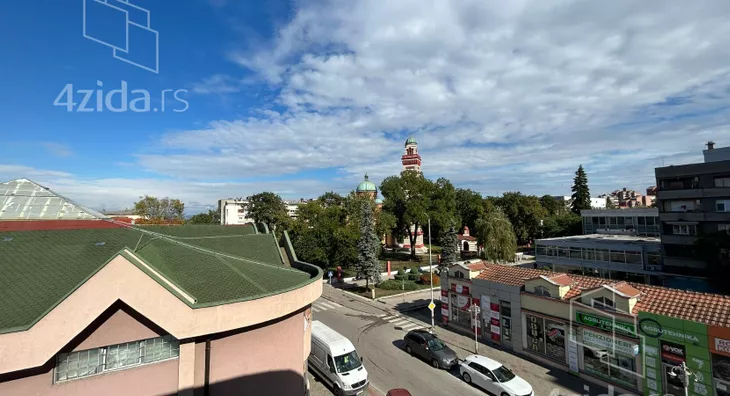 Poslovni prostor | 4zida