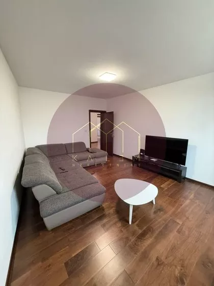 Skupština | 4zida.rs