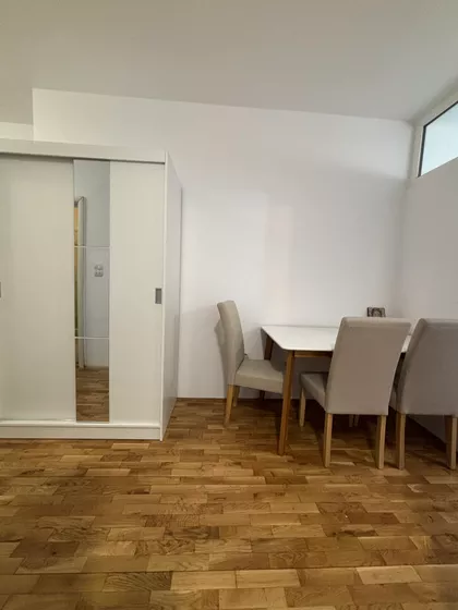 Južni Bulevar | 4zida.rs