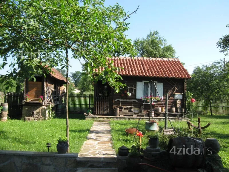 2-etažna kuća | 4zida
