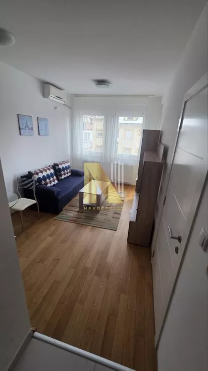 Rotkvarija | 4zida.rs