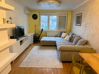 Episkopa Visariona 2C | 4zida.rs