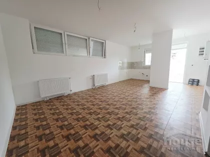 Petrovaradin | 4zida.rs