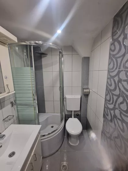 Dragoslava Srejovića 40 | 4zida.rs