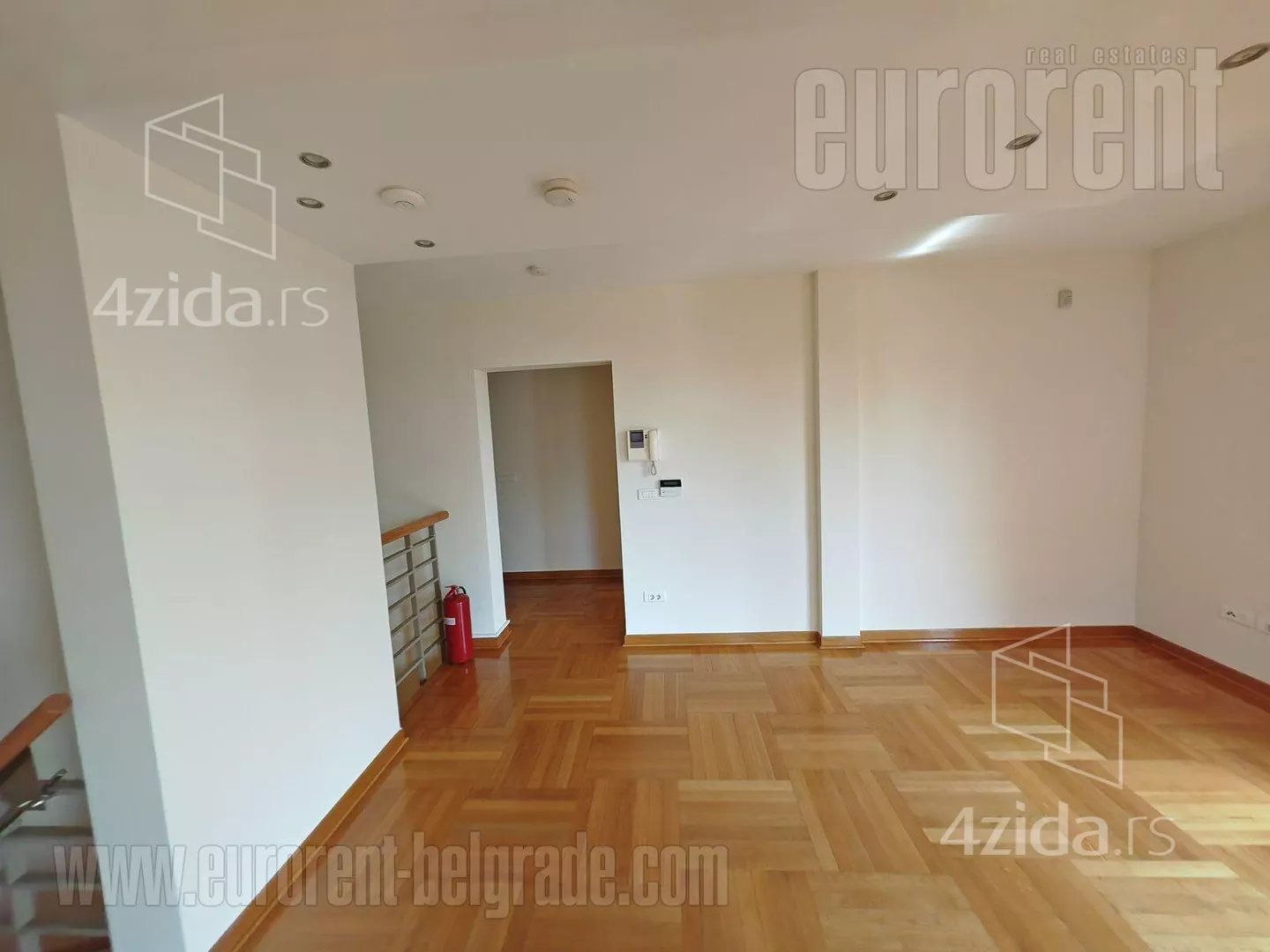 4-etažna kuća | 4zida