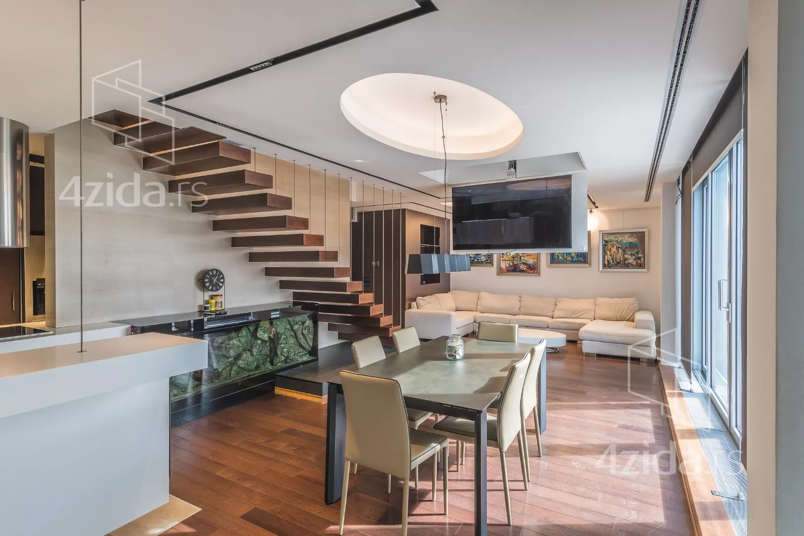 Četvorosoban stan | 4zida