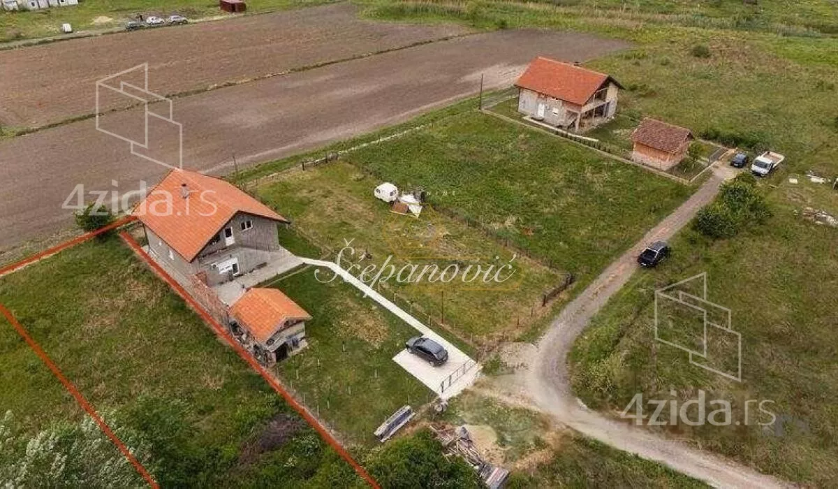 Građevinsko zemljište | 4zida
