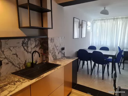 Mutapova | 4zida.rs