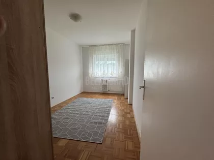 Vojvođanska | 4zida.rs