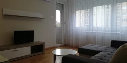 Braće Radića 120 | 4zida.rs