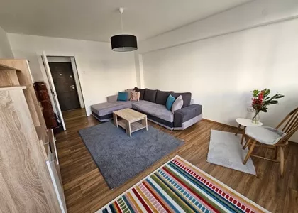 Crveni Krst Vračar | 4zida.rs