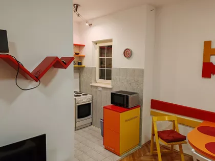 Radnička 23 | 4zida.rs