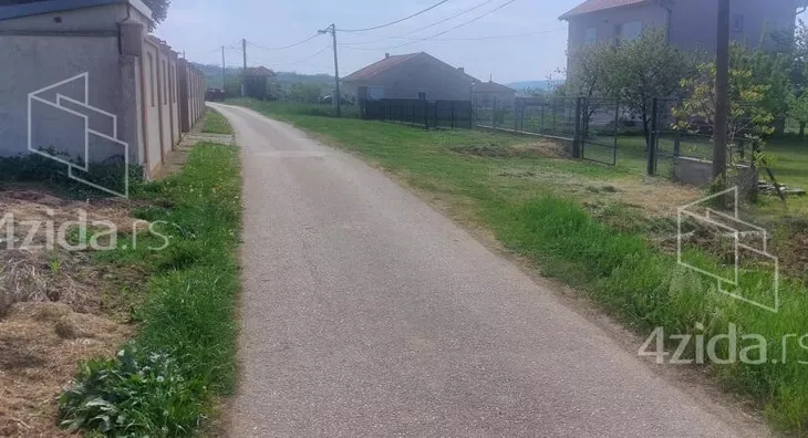 Građevinsko zemljište | 4zida