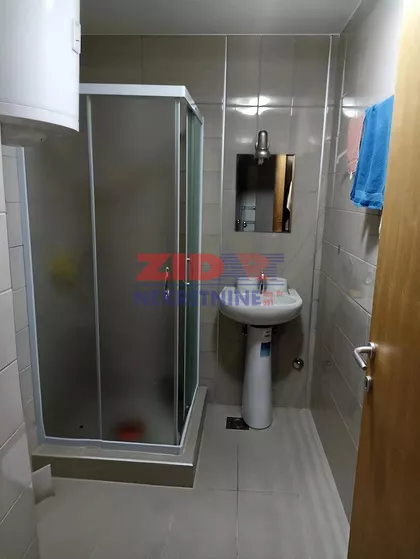 Zova | 4zida.rs