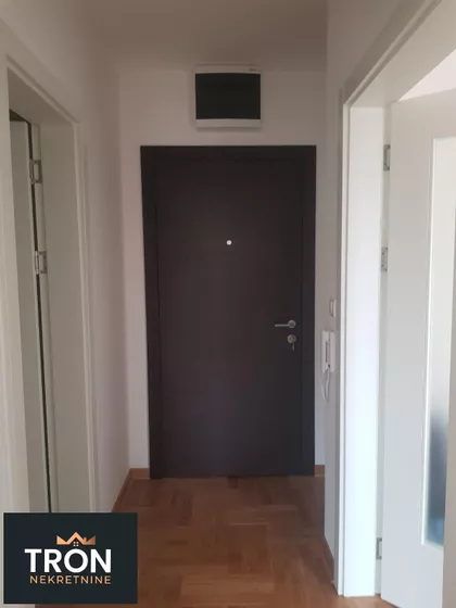 Nemanjina | 4zida.rs