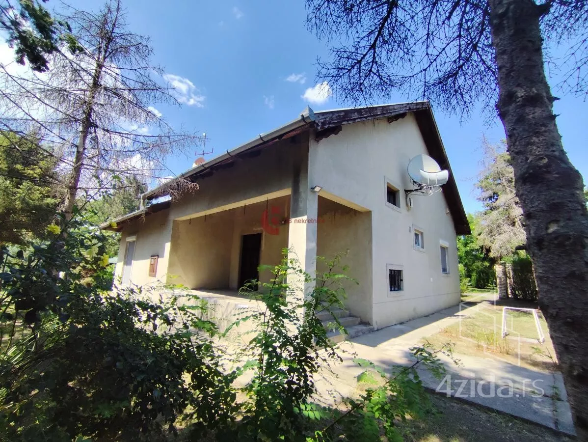 Kuća | 4zida