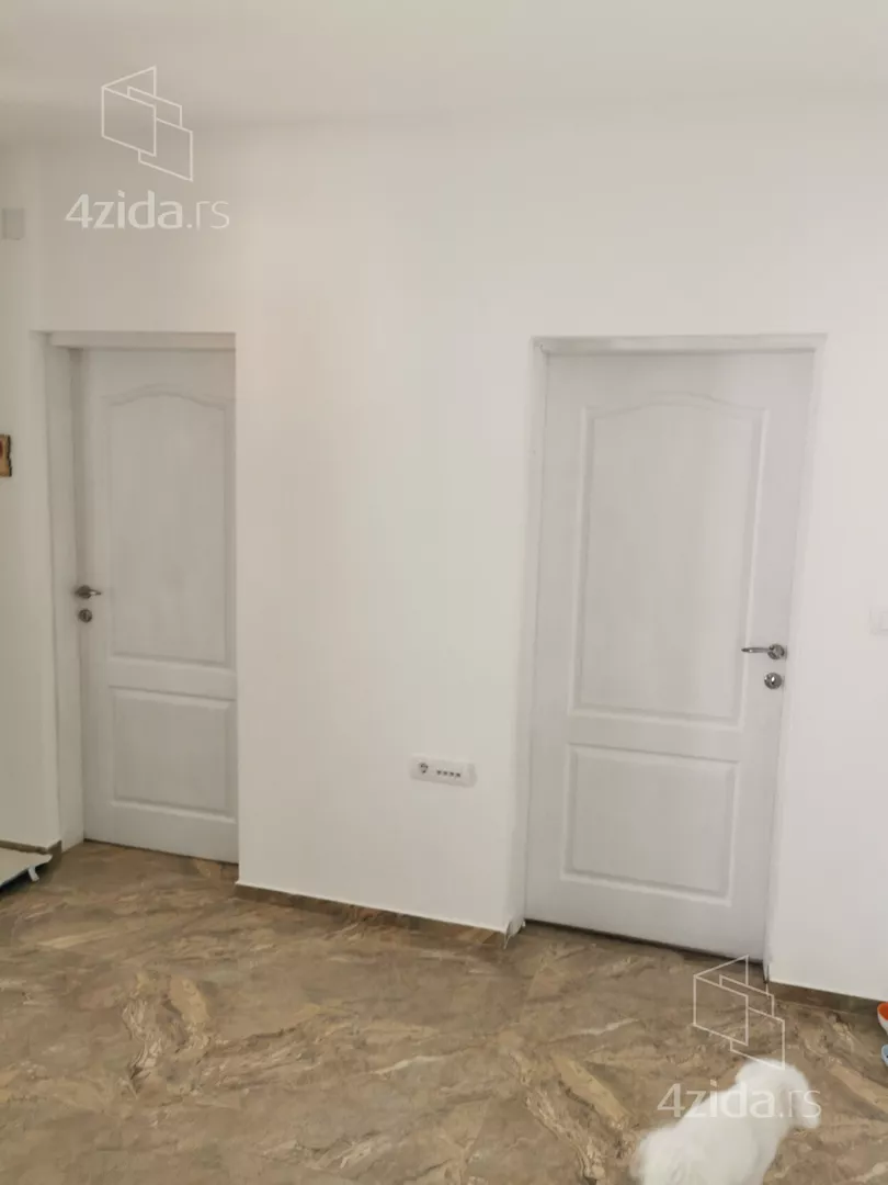 5-etažna kuća | 4zida