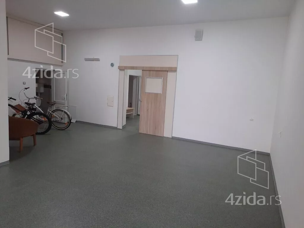 Sportski objekat | 4zida