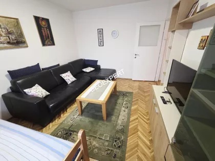 Pilota Mihaila Petrovića 15 | 4zida.rs