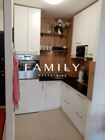 Novo Naselje | 4zida.rs