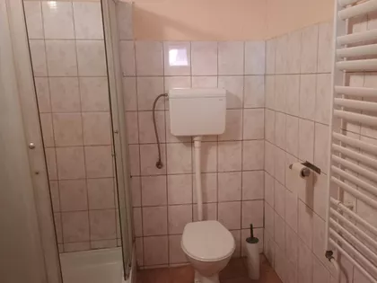 Marka Oreškovića 19A | 4zida.rs