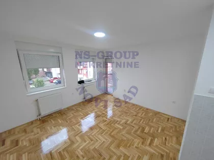 Bulevar Patrijarha Pavla (Somborski Bulevar) | 4zida.rs