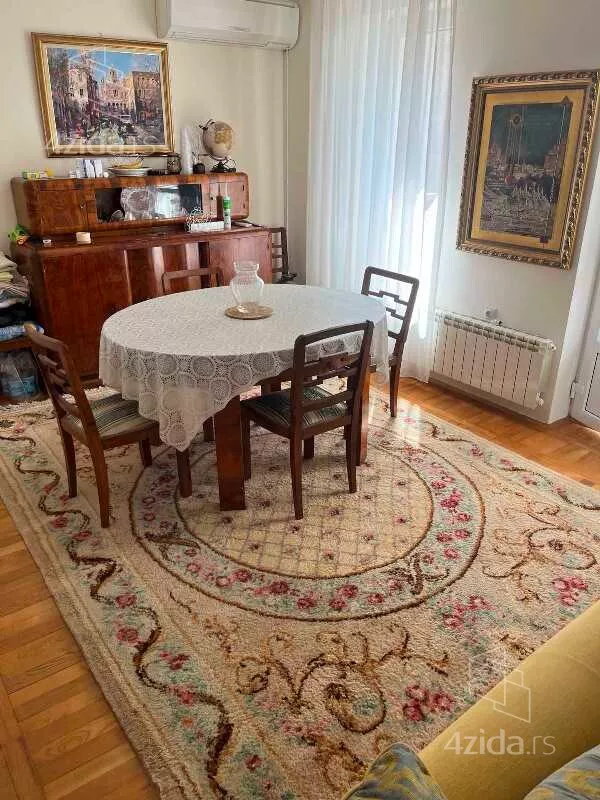 3-etažna kuća | 4zida