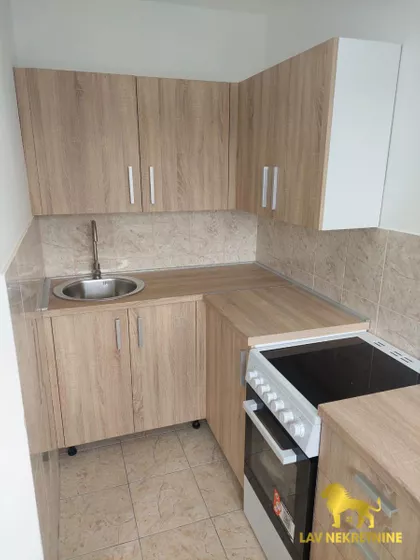 BALZAKOVA | 4zida.rs