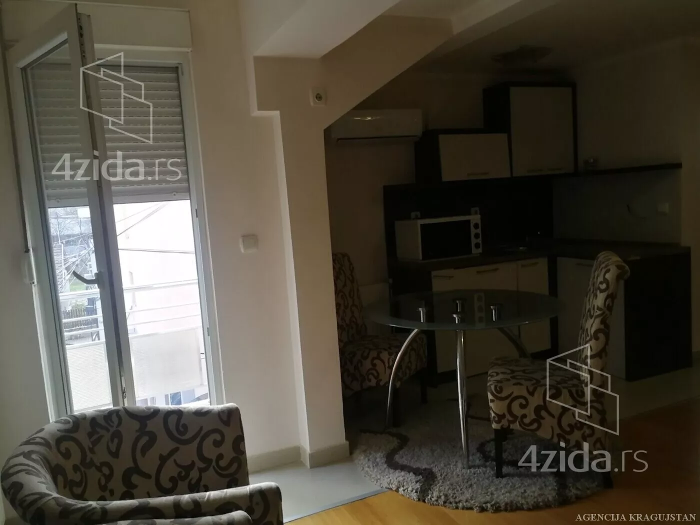 Jednosoban stan | 4zida