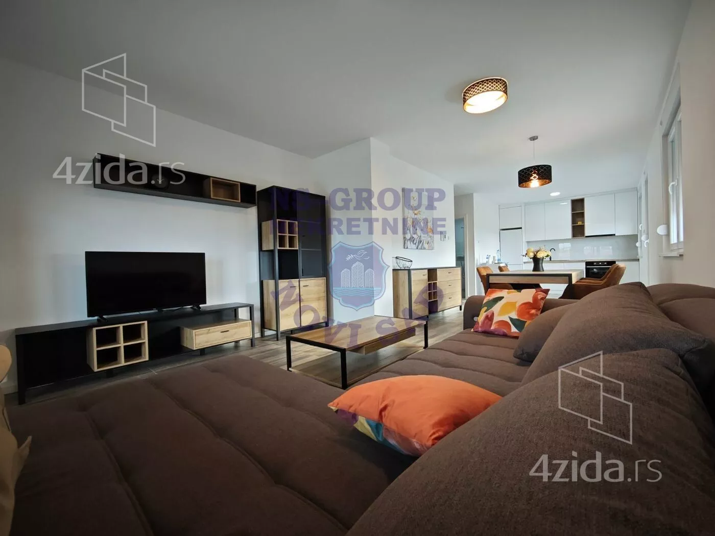 Četvorosoban stan | 4zida