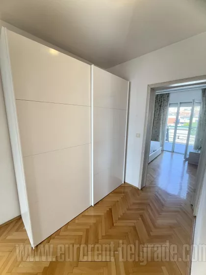 PALATA PRAVDE | 4zida.rs