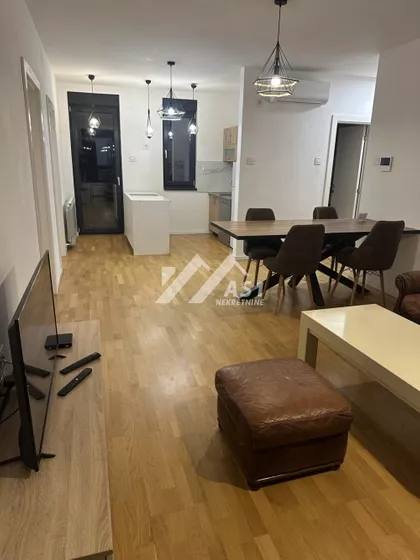 Senteleki Kornela | 4zida.rs