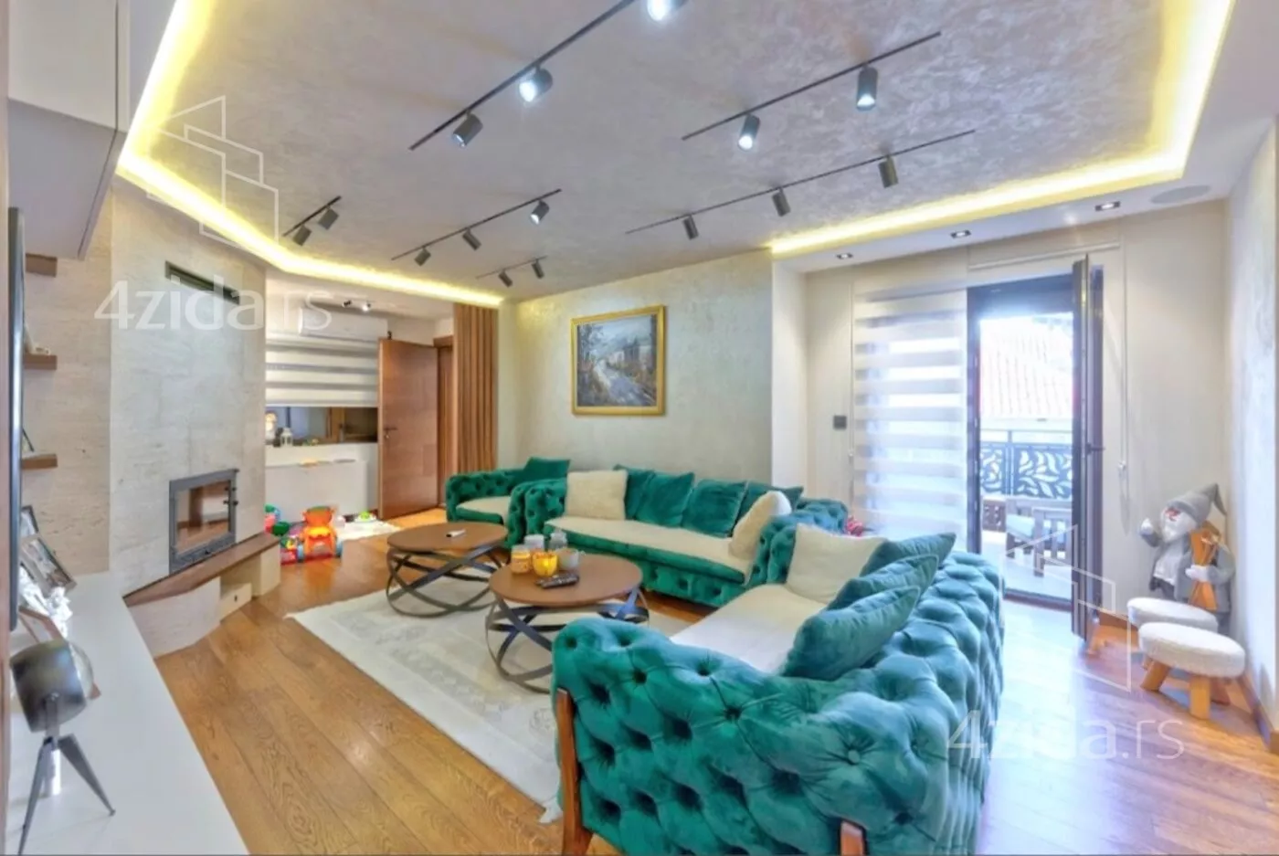 Šestosoban stan | 4zida