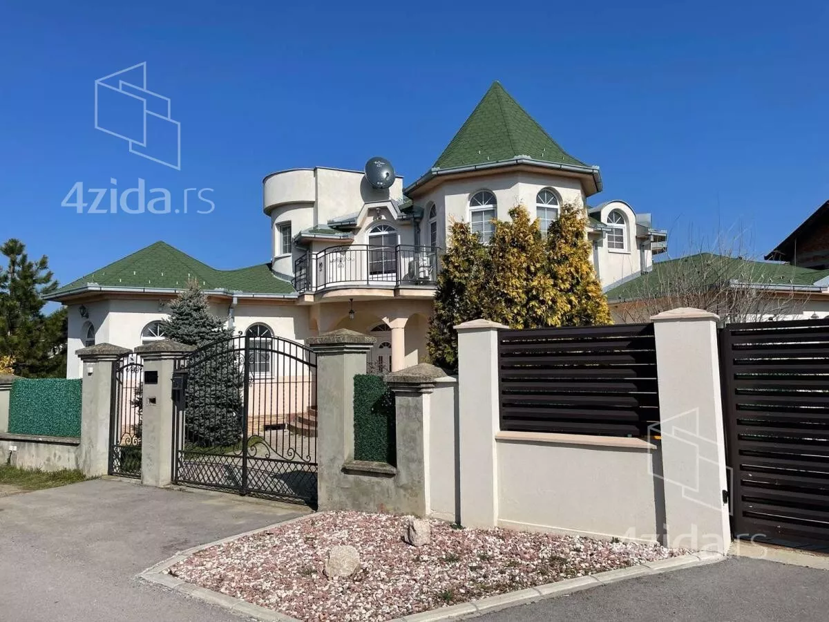 Kuća | 4zida