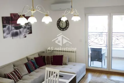 Lekino Brdo | 4zida.rs