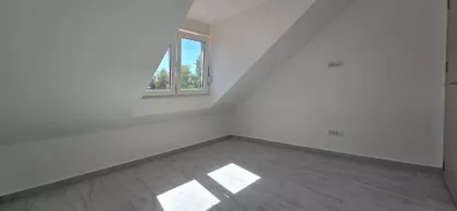 Kertvaroš | 4zida.rs