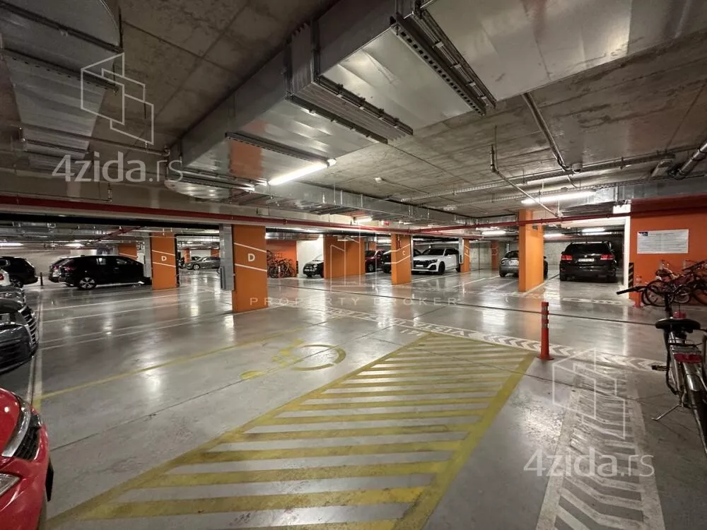 Garaža | 4zida
