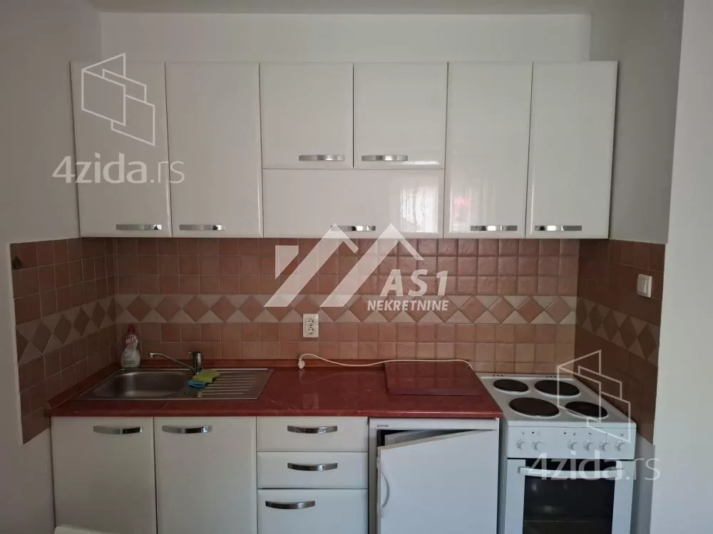 Garsonjera | 4zida