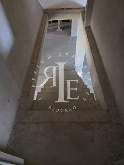 Bežanijska kosa 2 | 4zida.rs
