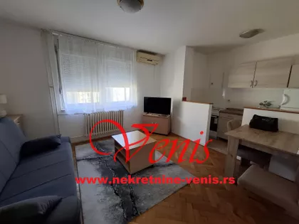 Čika Stevina | 4zida.rs