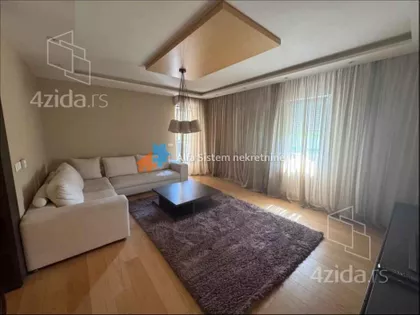 Stepa Stepanović | 4zida.rs