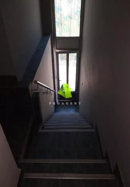 Dom Zdravlja | 4zida.rs