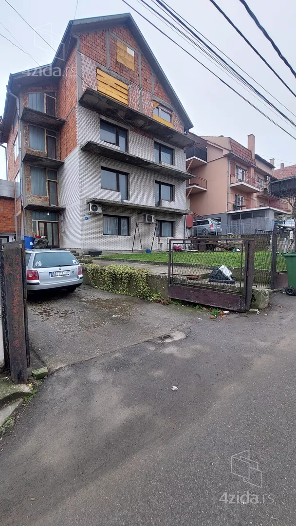 4-etažna kuća | 4zida